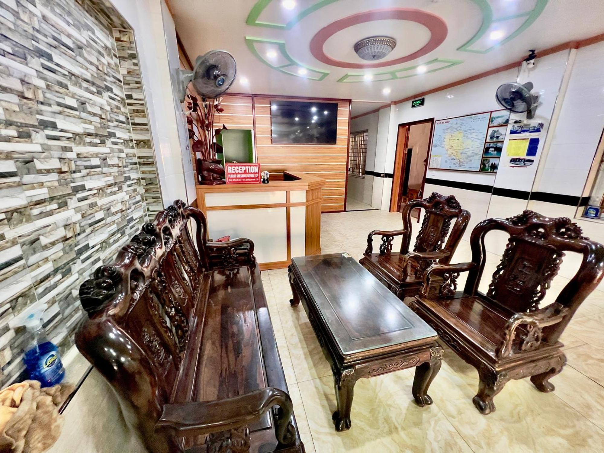 Manh Vuong Hotel Catba Dong Khe Sau エクステリア 写真