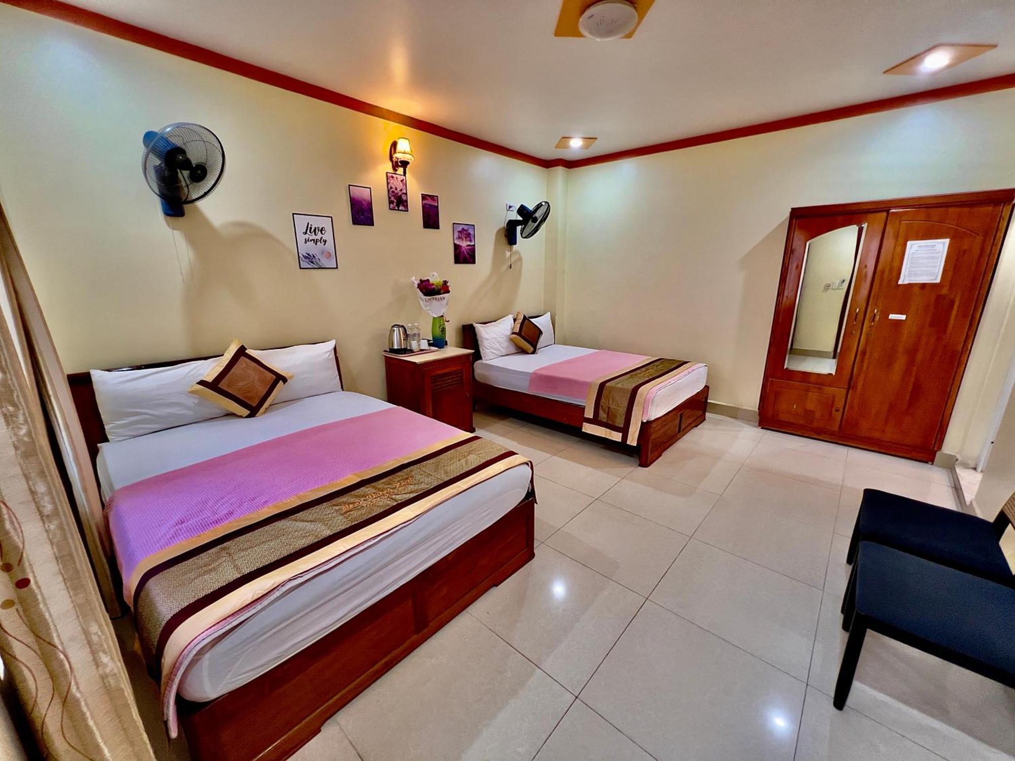 Manh Vuong Hotel Catba Dong Khe Sau エクステリア 写真